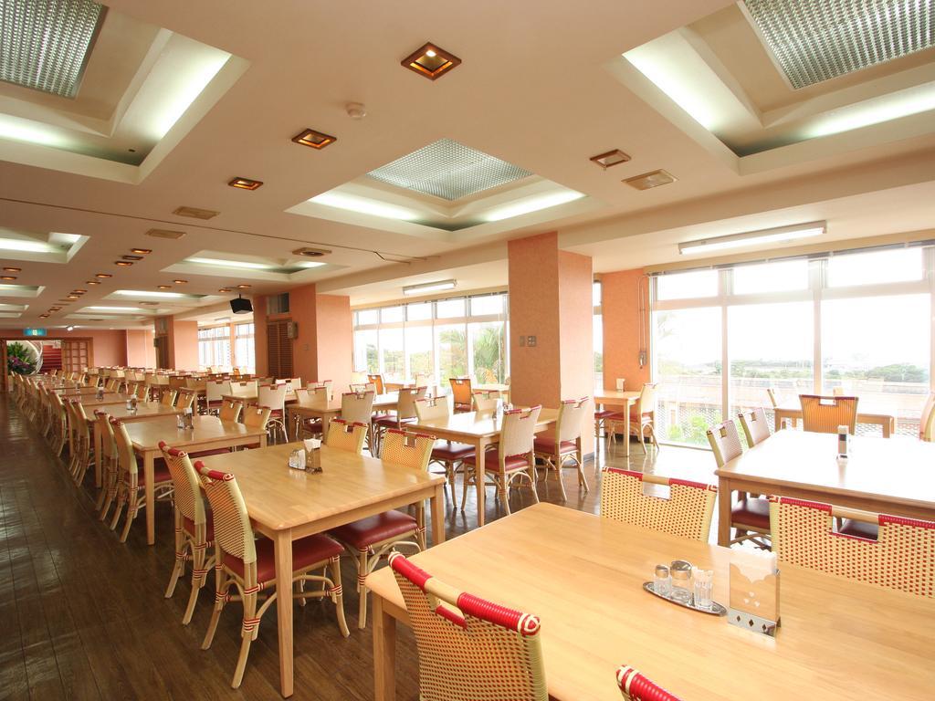 Motobu Green Park And Golf Course Екстериор снимка